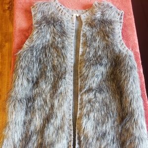 Ladies Faux Fur Vest